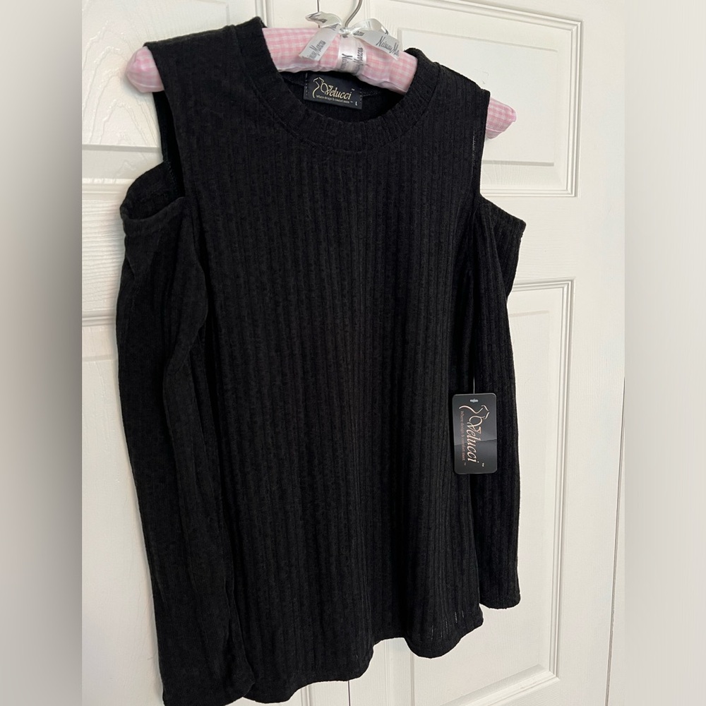 NWT Velucci Cold Shoulder Black Long Sleeve Ribbed Knit Top-Size L
